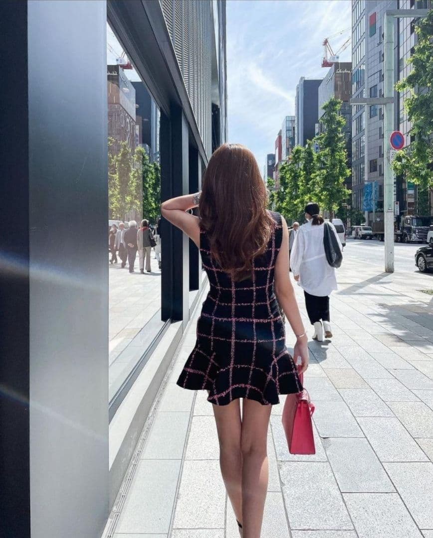 新着ファッション - シェリエ sheller フロントZIPチェックツイードドレス