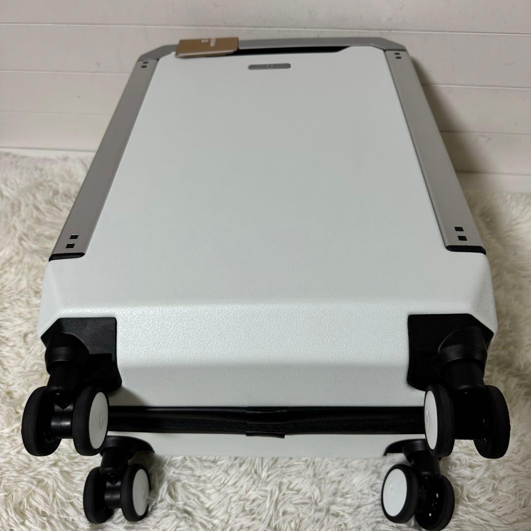 新品未使用✨PHOENX TELA40 キャリーケース 4輪 ホワイト ビジネス メンズ