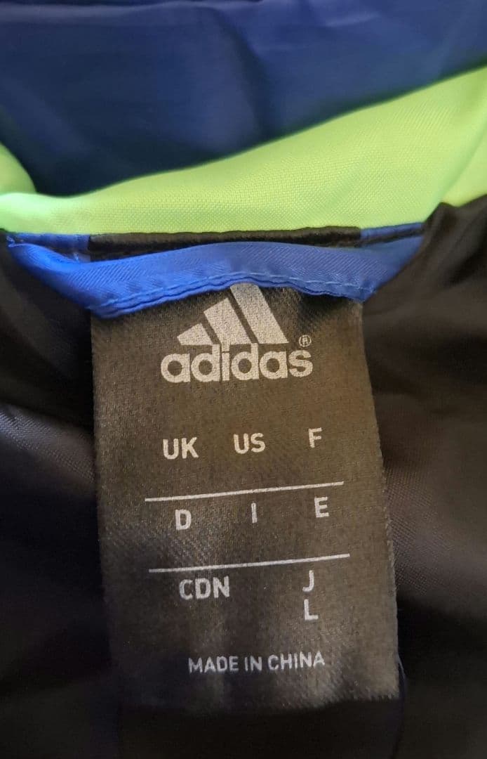 adidas　ダウンコート　ベンチコート　Lサイズ