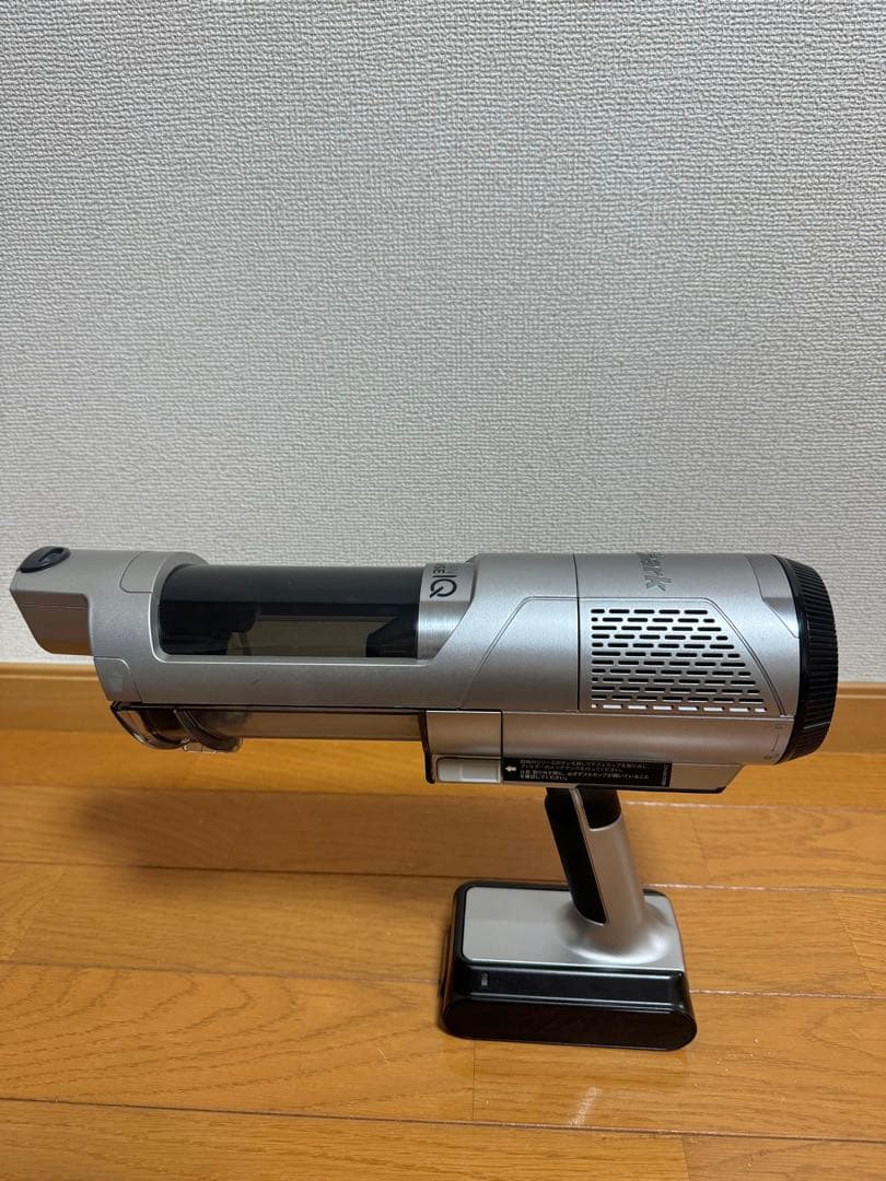 Shark 掃除機　CLEAN SENSE IQ IW3241JSL 動作保証