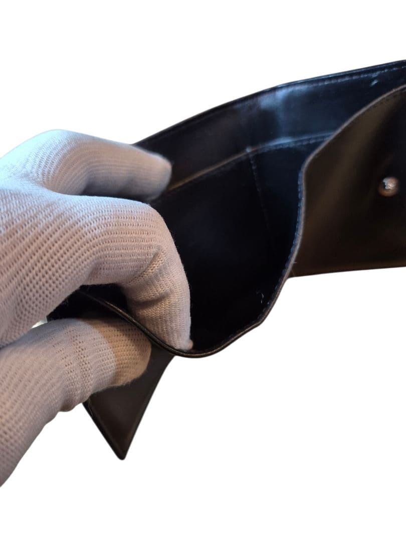 ＰＲＡＤＡ　プラダ　サフィアーノ　三つ折り財布