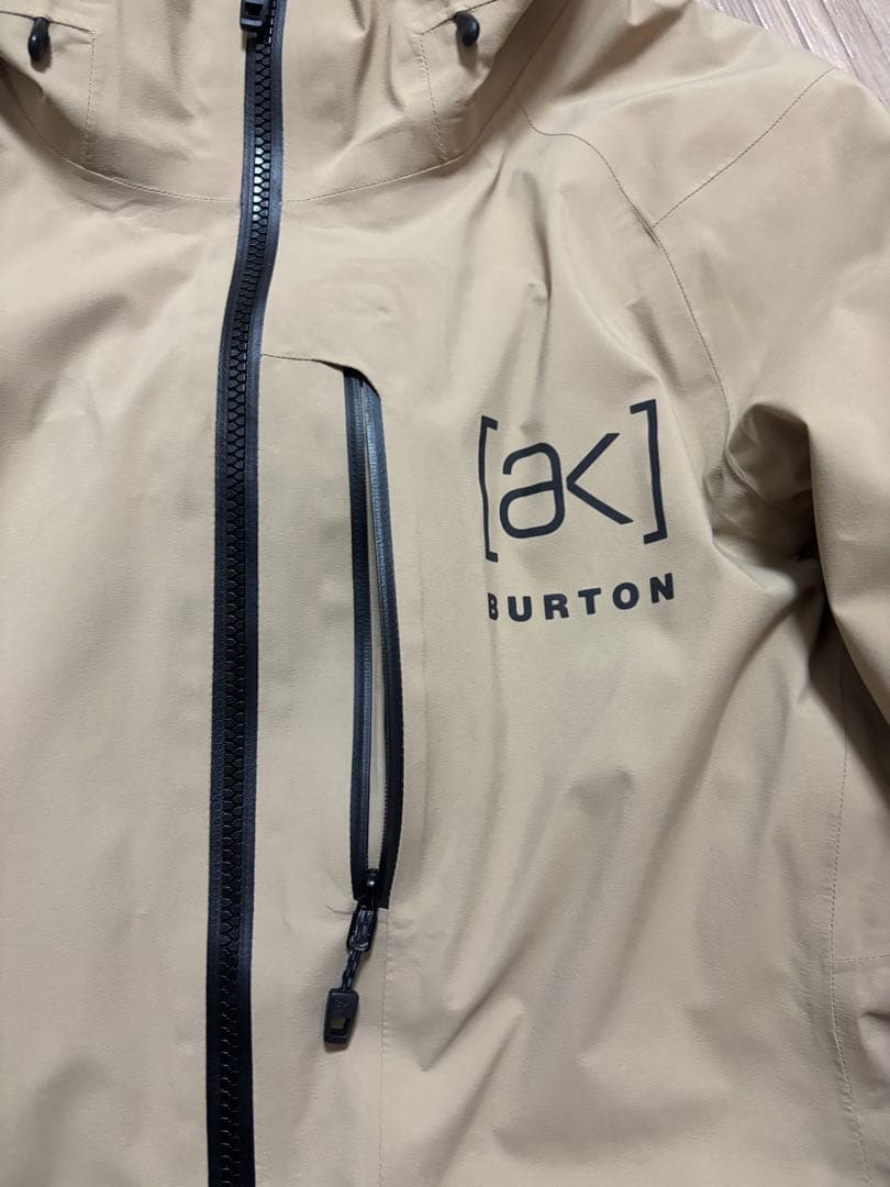 Burton [ak] GORE-TEX スノーボードジャケット ベージュ