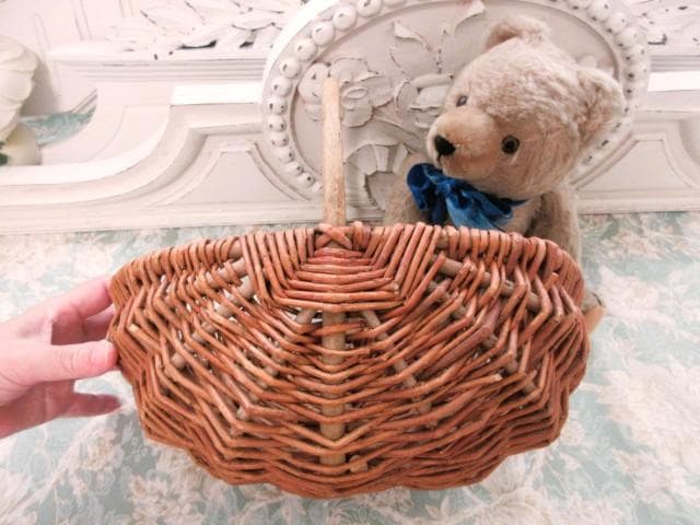 小振りの ハーマンベア　アンティーク　☆　パニエ付き　テディベア