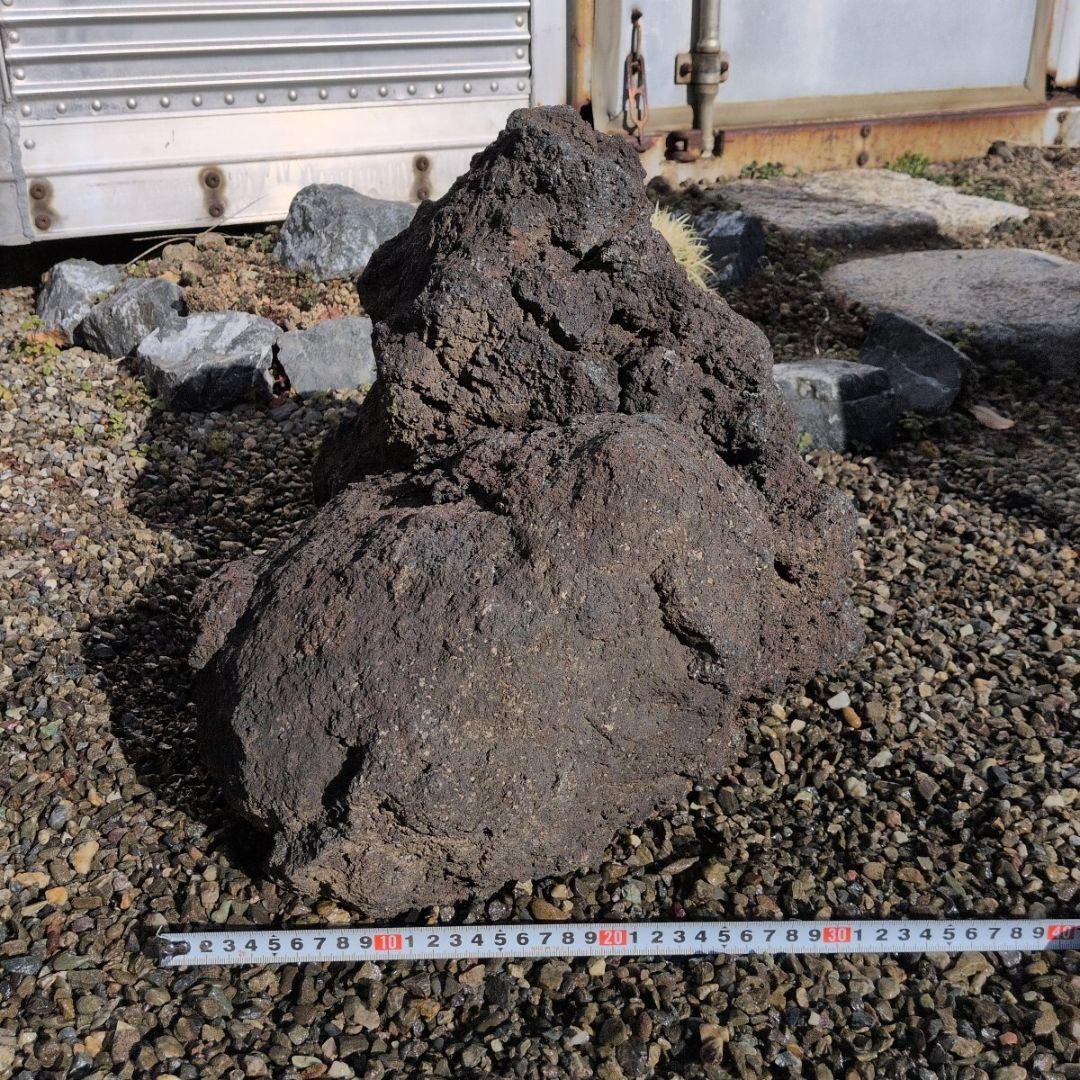 富士　溶岩石　49キロ　庭石　鑑賞石 石　石材　庭　坪庭　ガーデニング