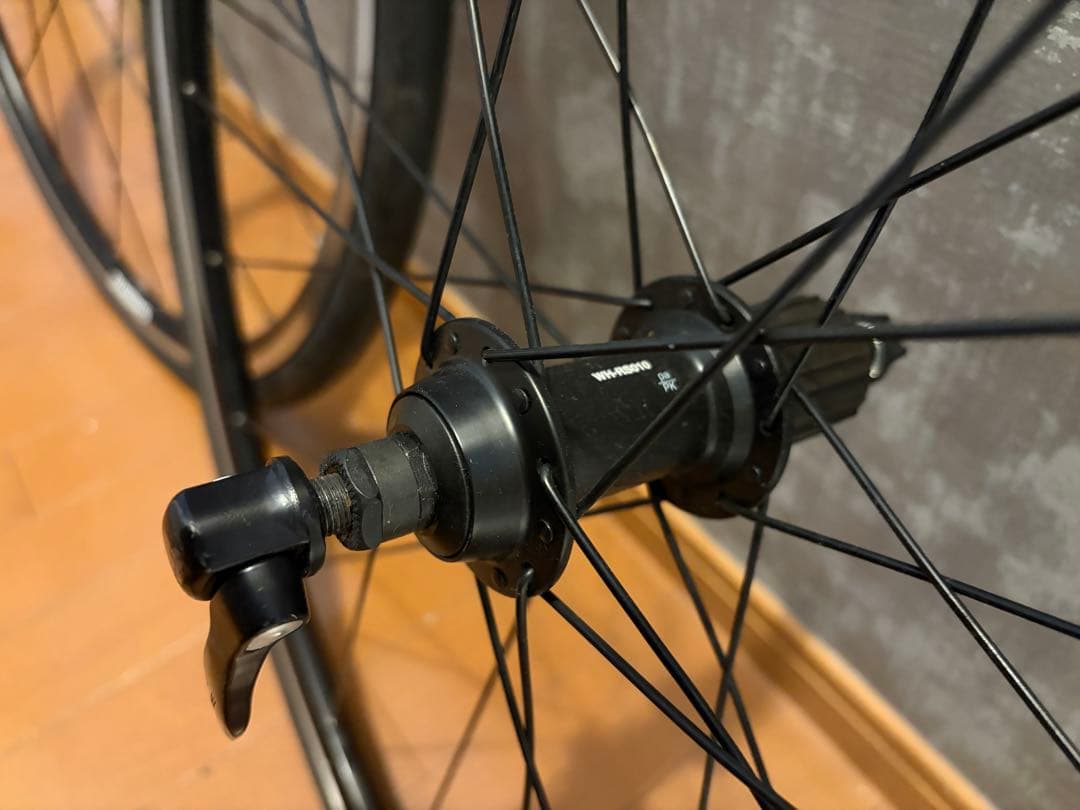 手渡し限定】SHIMANO WH-RS010 11速用 前後ホイールセット - メルカリ