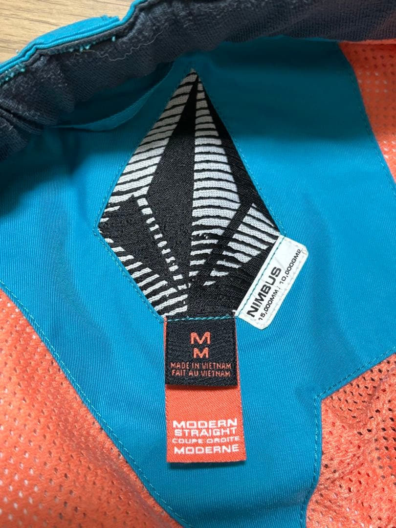 スノーボードウェア　レディース　上下セット