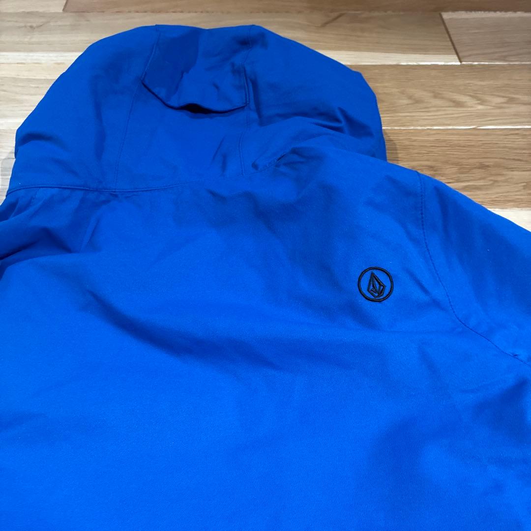 volcom レディース　スノーボードウェア