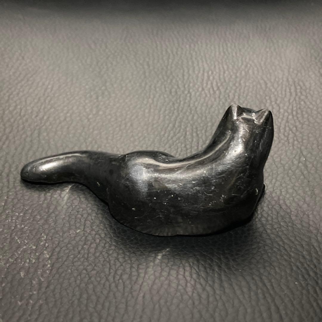 オブシディアン　可愛い犬の彫刻置物　65.6g