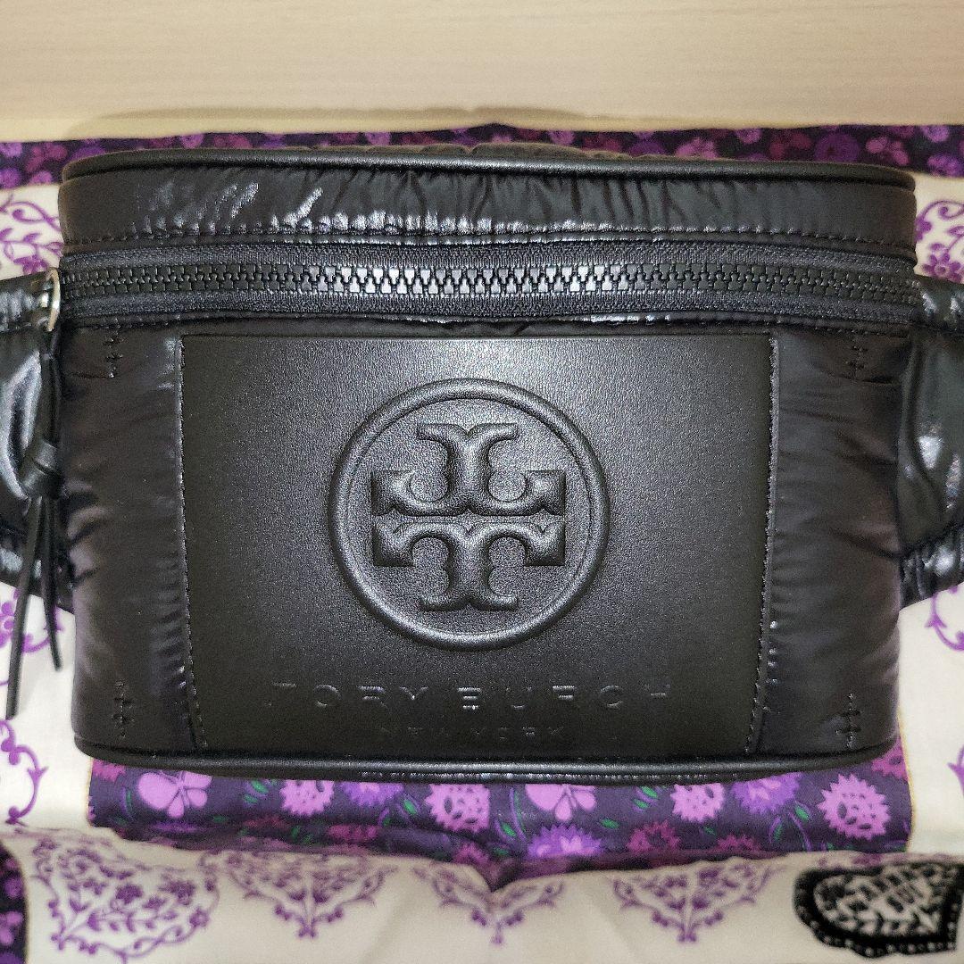 Tory Burch ブラック ボディーバッグ