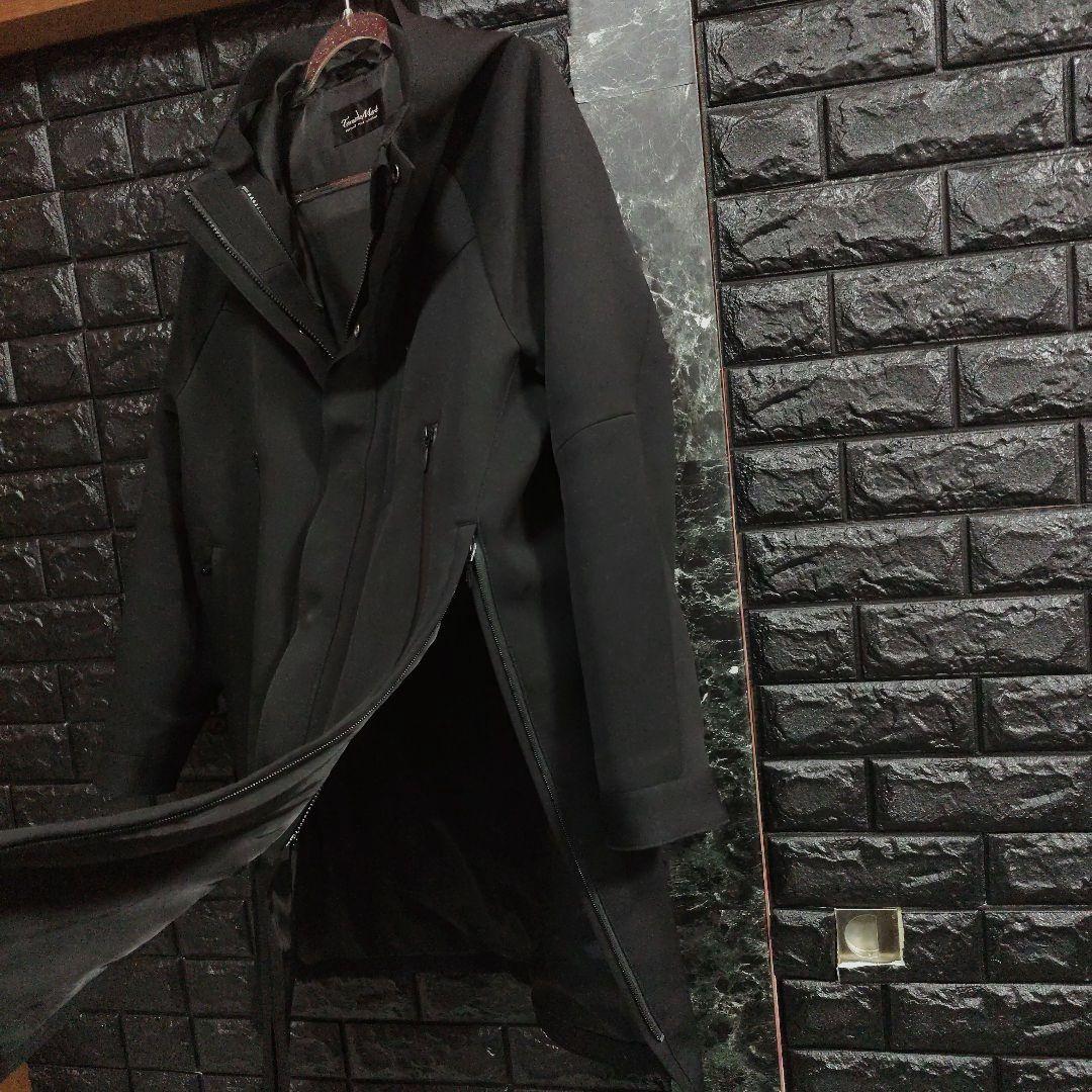 未使用に近いトルネードマート黒４wayフーデッドサイドスリットコート×ジャンパー