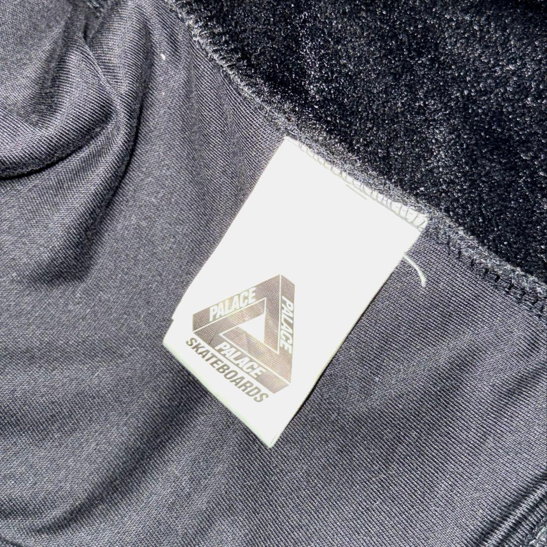 美品】PALACE THERMAL BONDED BOMBER / SMALL - メルカリ
