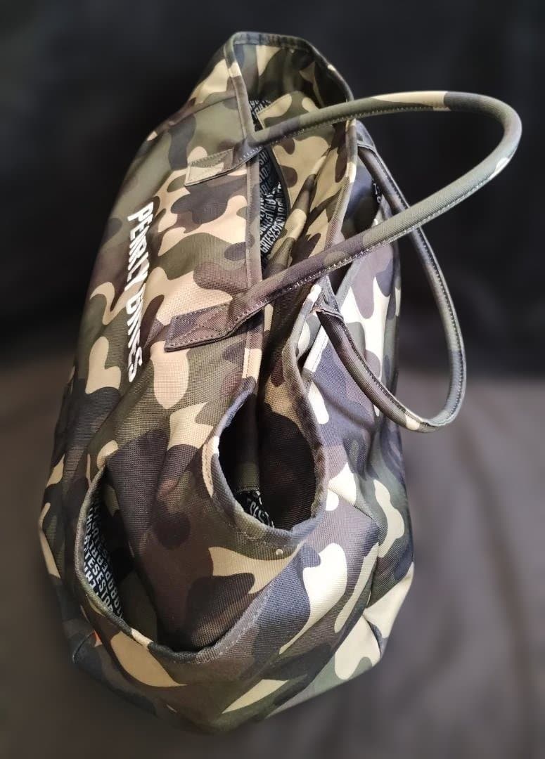 完売品 PEARLY GATES 迷彩柄ゴルフバッグ PG89