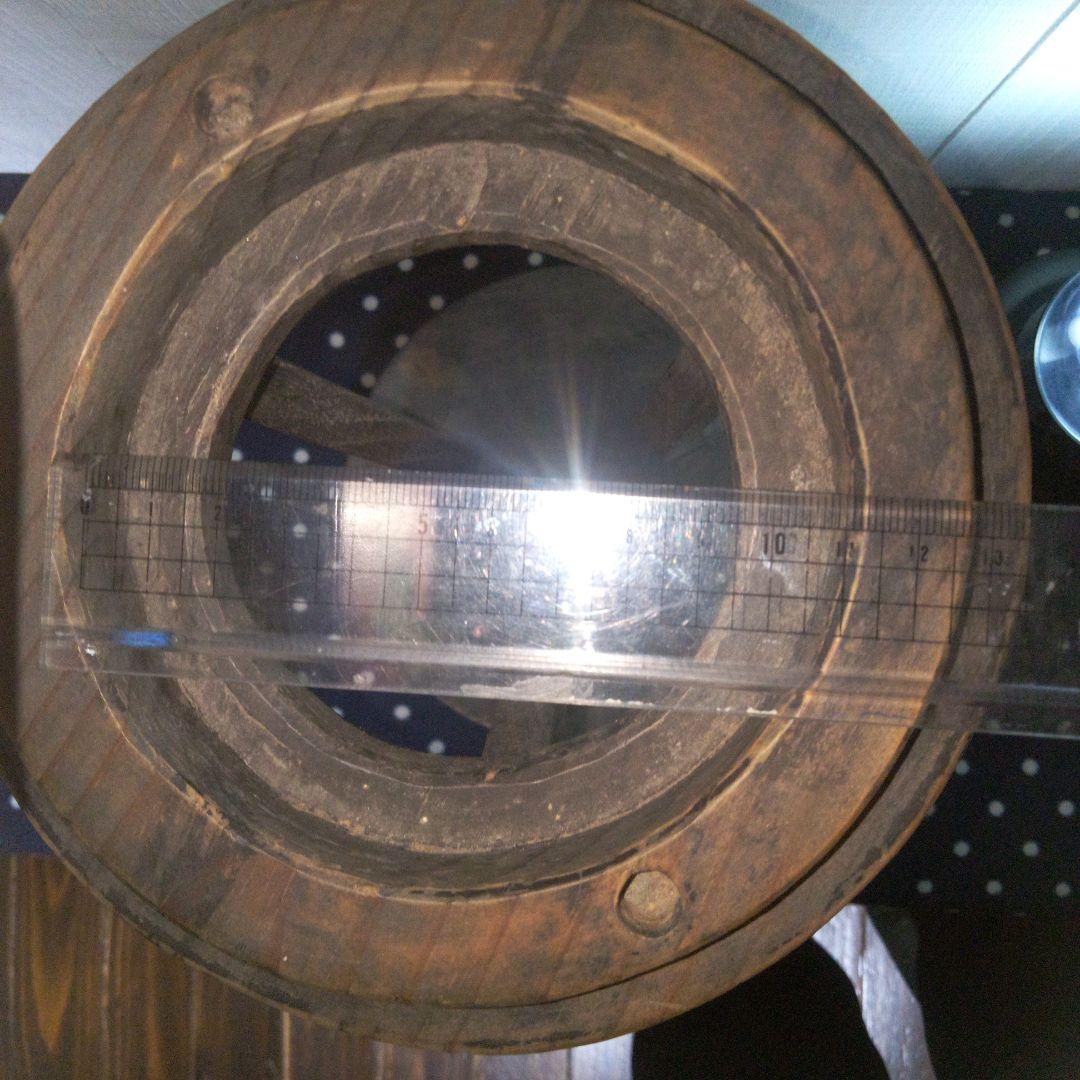 ランプ　ランタンの台　ランプスタンド