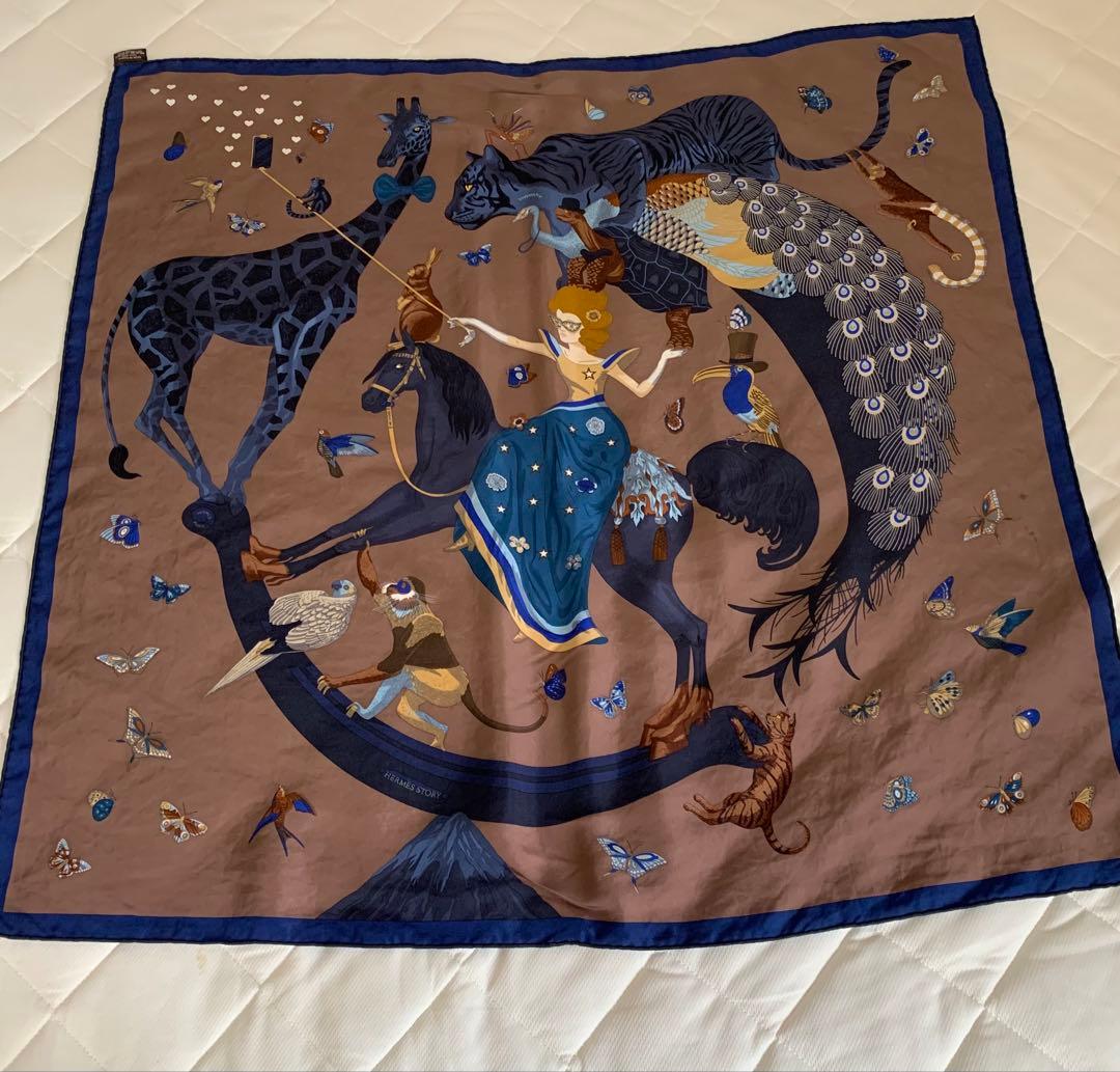 エルメス　スカーフ　カレ90 レアカラー　入手困難！