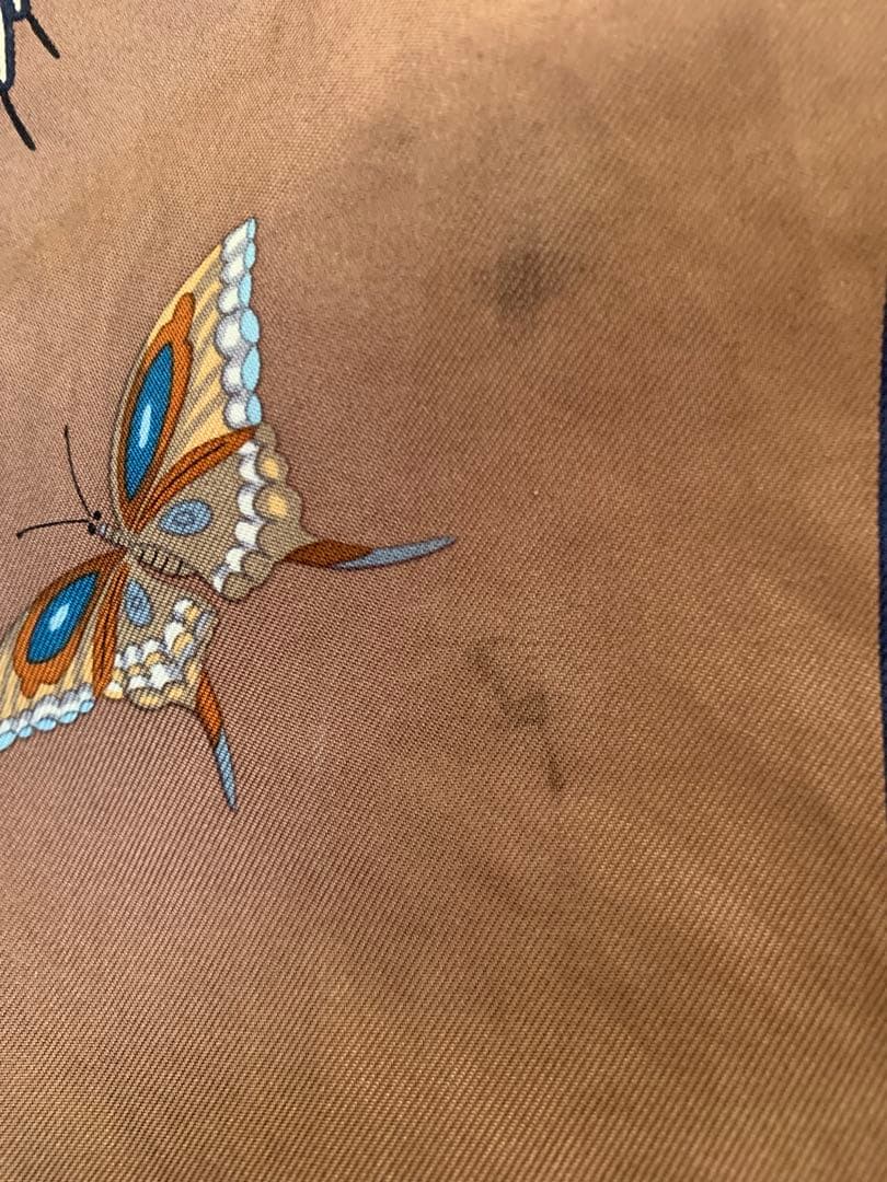 エルメス　スカーフ　カレ90 レアカラー　入手困難！