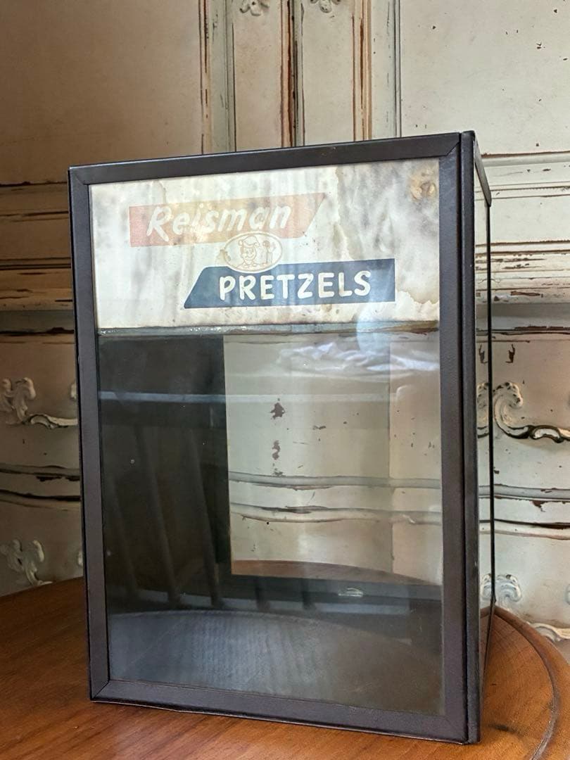 TOMガラス　メタル　ケース　REISMAN PRETZELS アメリカ