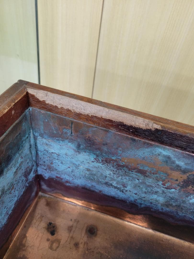 【一点物】昭和レトロなアンティーク木製長火鉢（キセル・炭入れ付き）傷・欠け多め