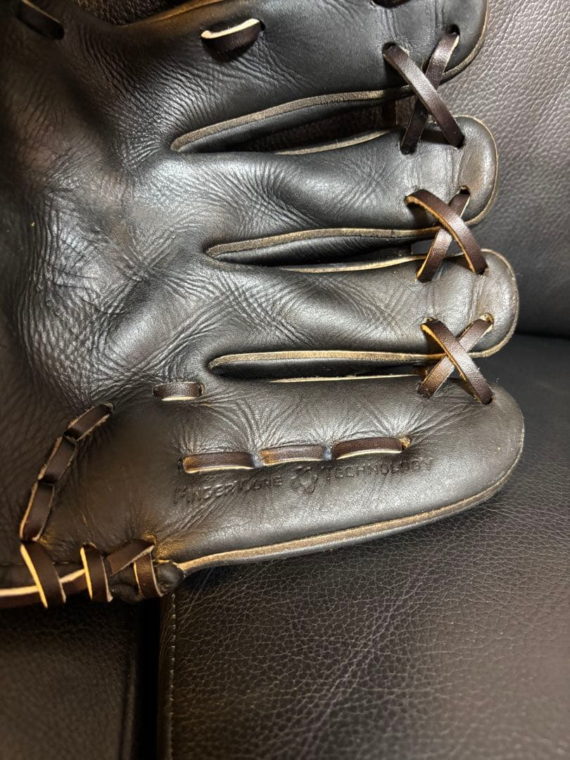 ミズノプロ硬式内野手用グラブ