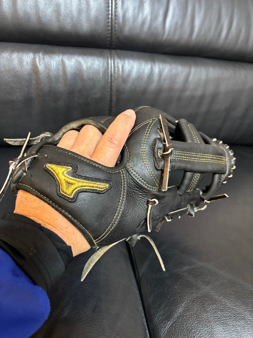 ミズノプロ硬式内野手用グラブ