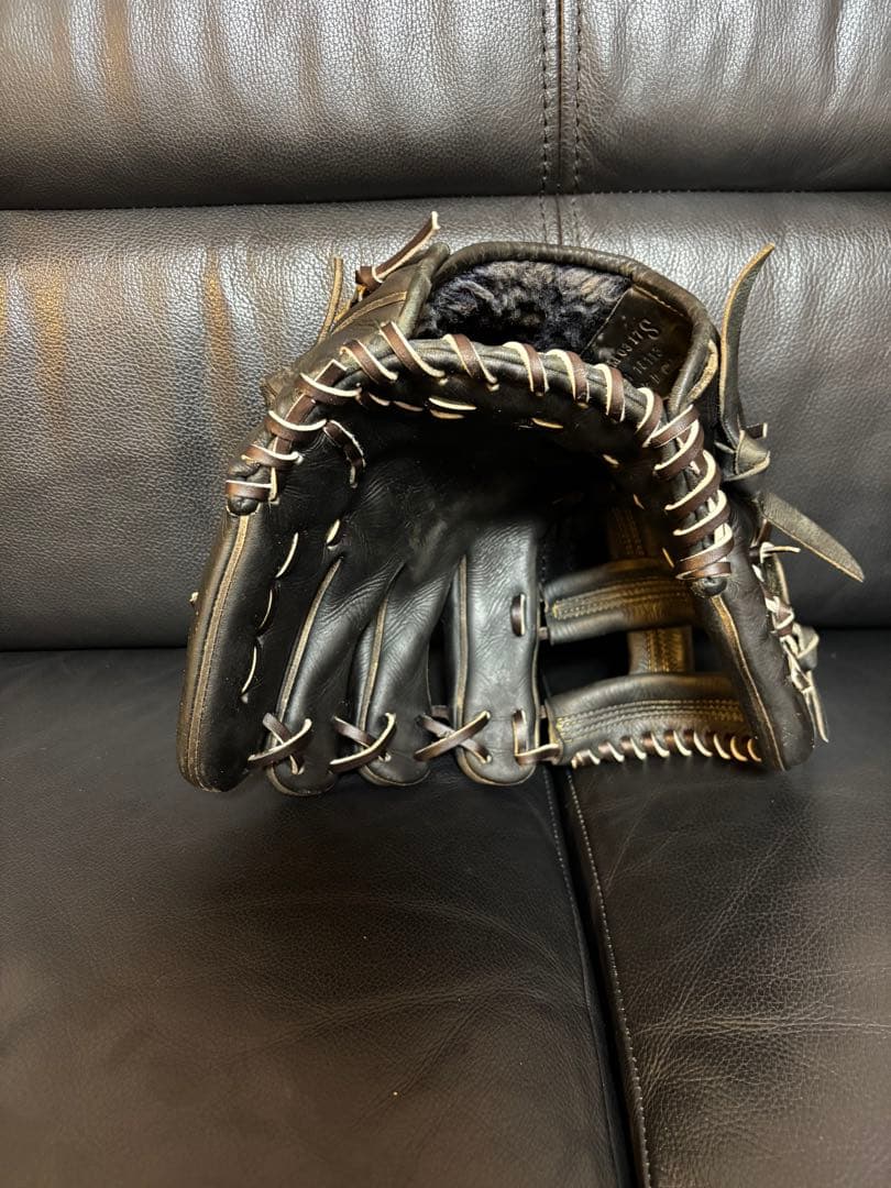 ミズノプロ硬式内野手用グラブ