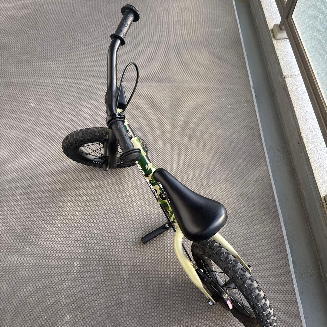 A BATHING APE✖︎ 4INGキックバイク 迷彩色