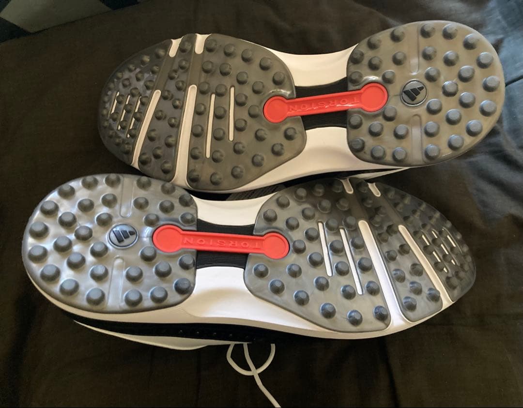 新品adidasゴルフシューズ MC80 スパイクレス 24.5cm