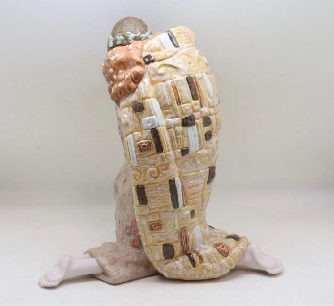 リヤドロ 接吻 グスタフ・クリムト NO.8204 フィギュリン 陶器人形