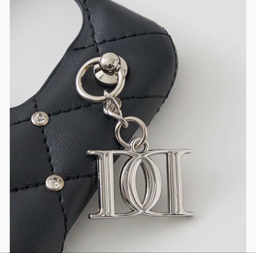 キルティングビジューDDチャームiPhone14ケース