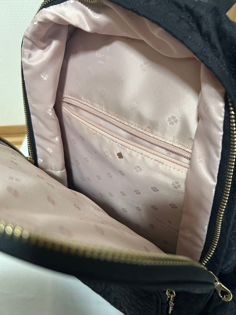 【美品】kate spade キルティングリュック ブラック