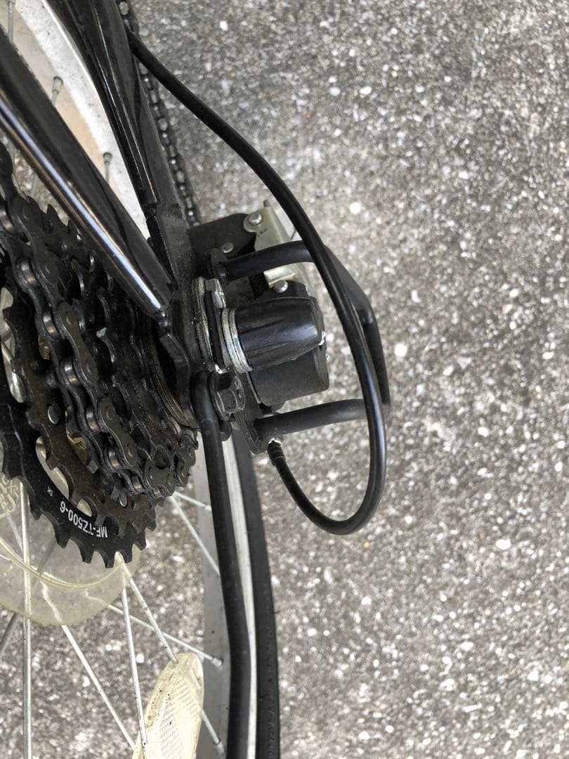 折りたたみ自転車 20インチ シマノ製 6段ギア　鍵付き　引き取り限定