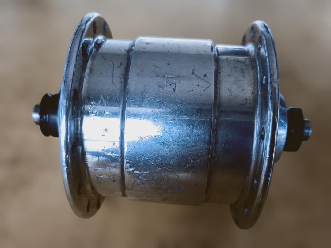 Schmidt SON20 32H ハブダイナモ 小径車16–20″対応