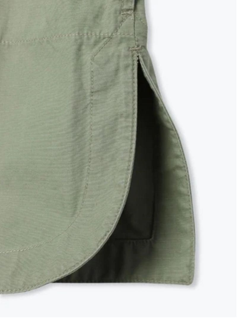 lelill レリル　タグ付き新品　ミリタリーシャツ　カーキ