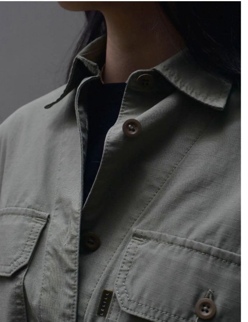 lelill レリル　タグ付き新品　ミリタリーシャツ　カーキ