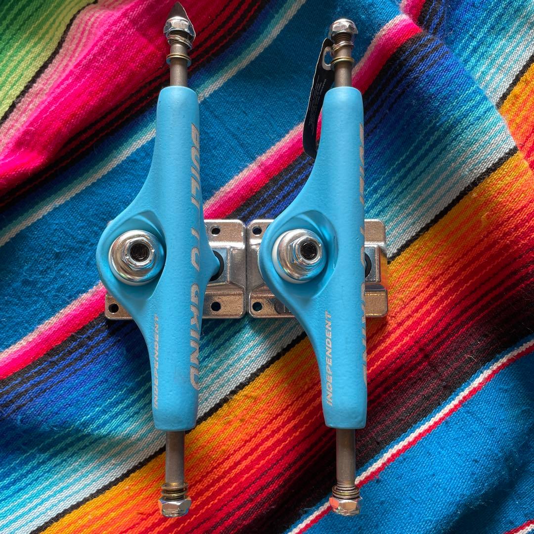 Independent Stage XI スケボートラック　149定価¥