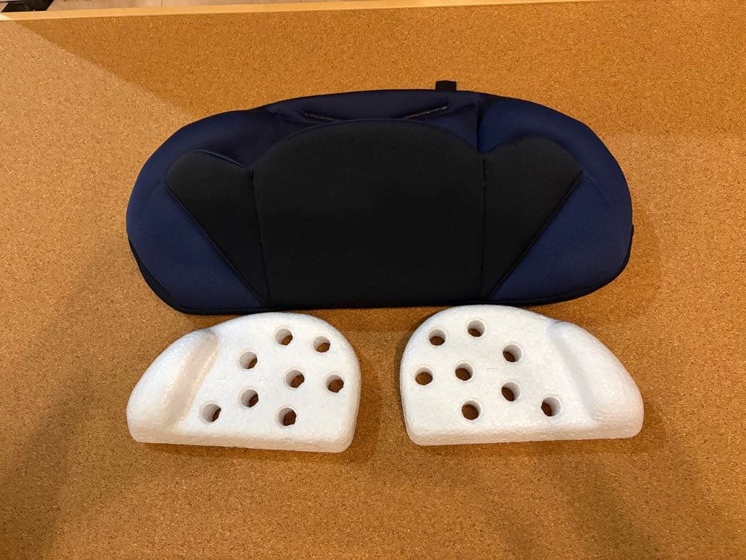 アップリカ ディアターンプラス チャイルドシート回転 フラット シートベルト固定