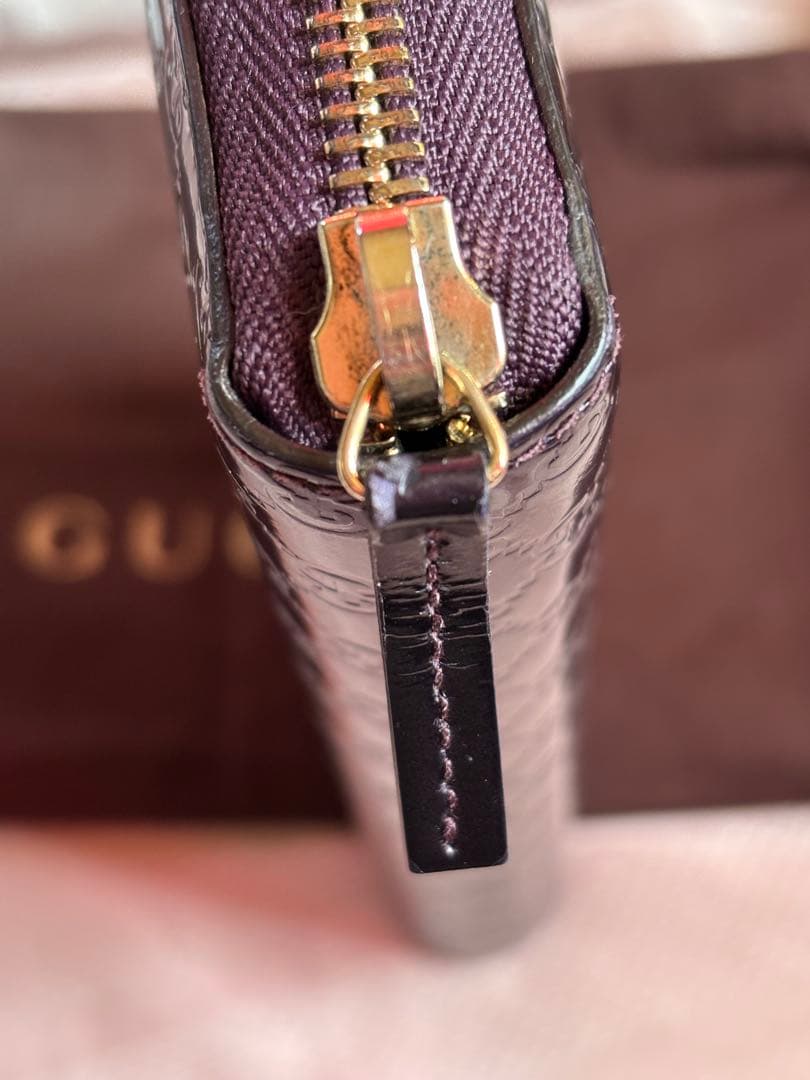 GUCCI グッチ　長財布 ラウンドファスナー　パープル