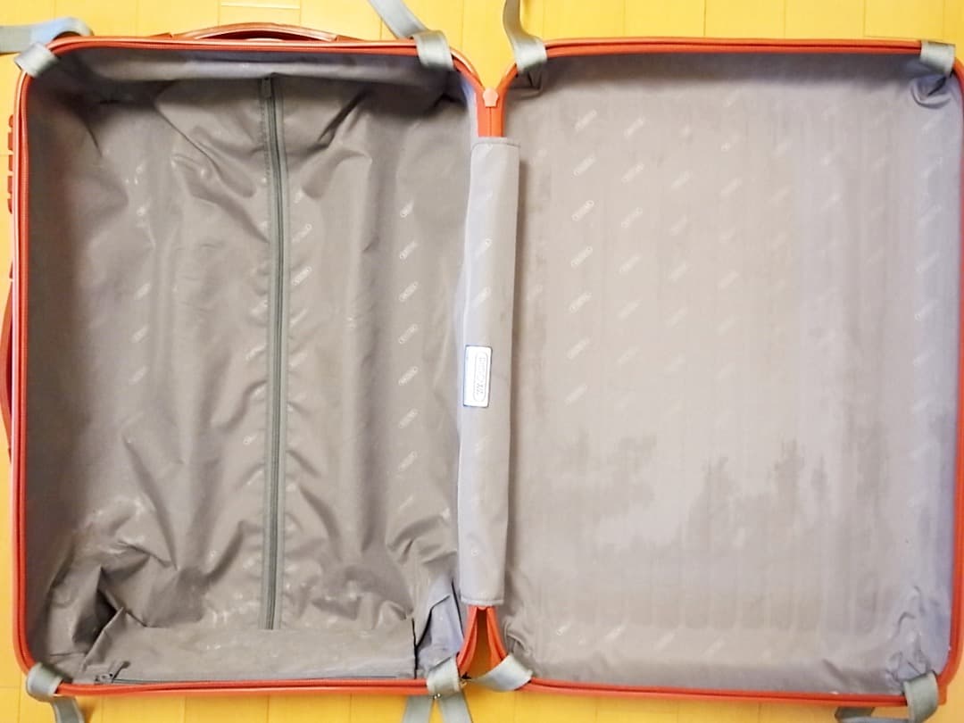 ◇リモワ サルサ 35L【機内持込可】人気色レッド◇メンテナンス・クリーニング済