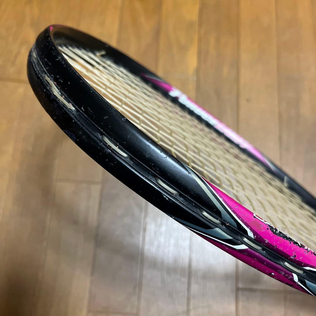 ソフトテニスラケット 黒とピンク - メルカリ
