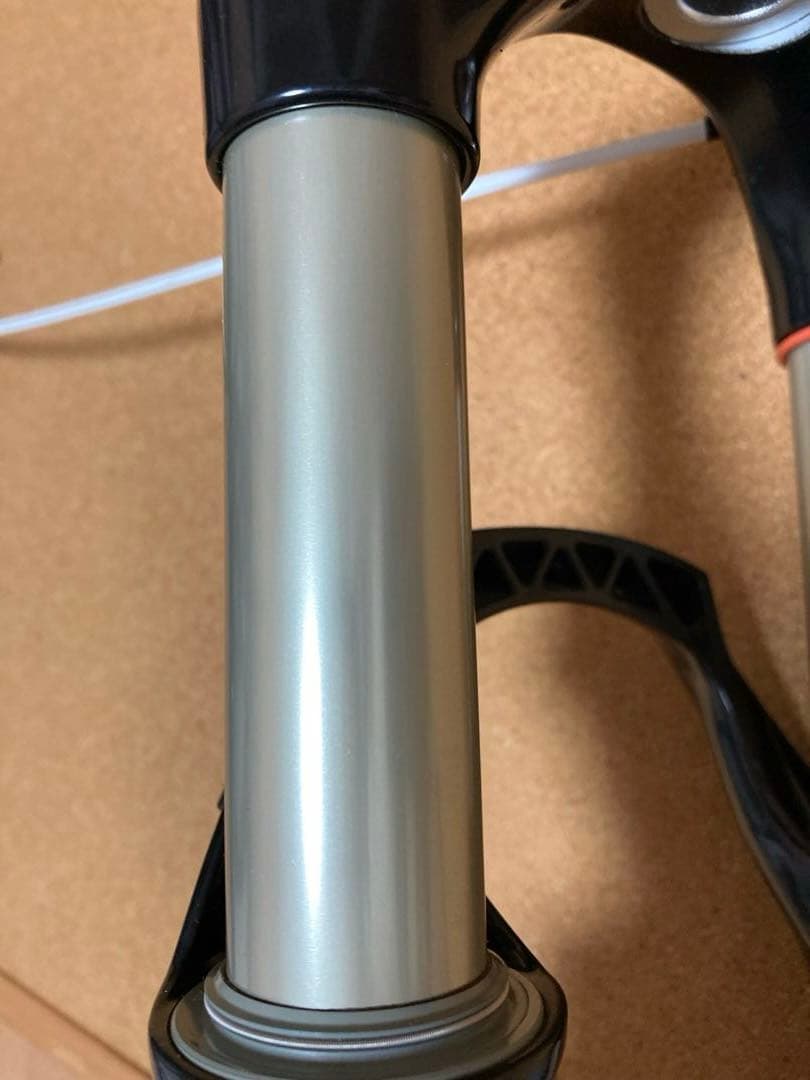 使用少ない　29インチ　ROCK SHOX REBA RL ロックショックス