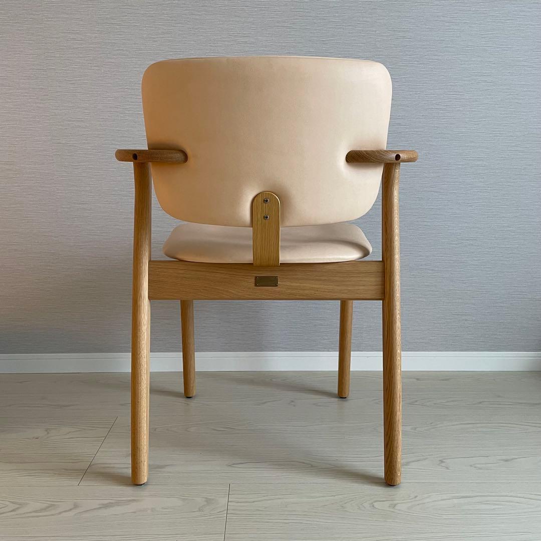 Domus Chair (ドムスチェア)オーク革張りナチュラルレザー