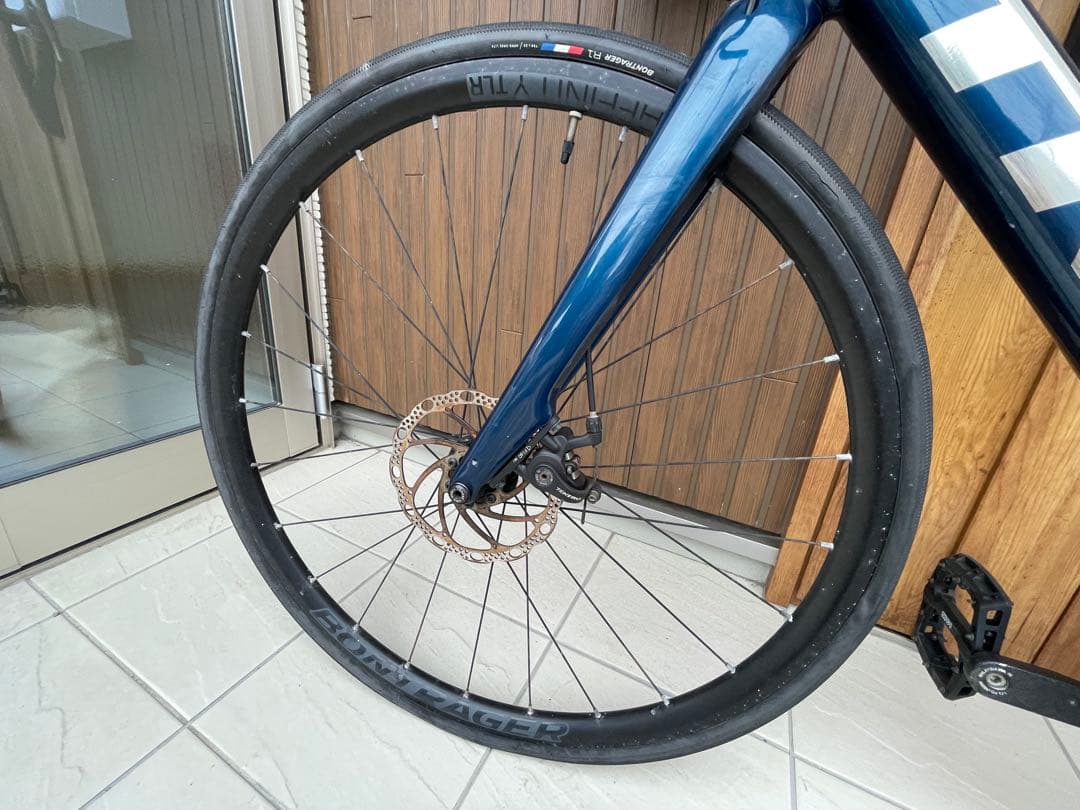 自転車本体 TREK Domane AL2 Disc 56