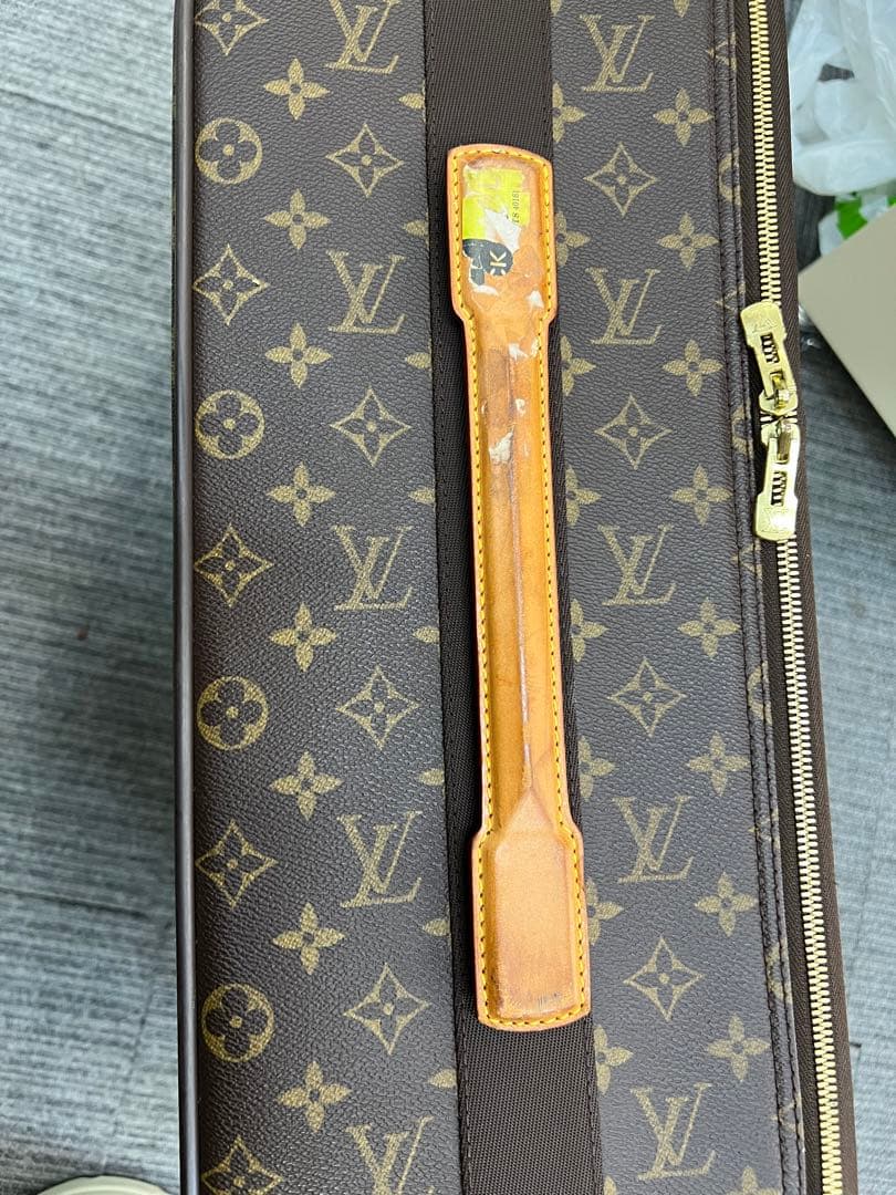 Louis Vuitton モノグラム キャリーケース 中型ベガス55