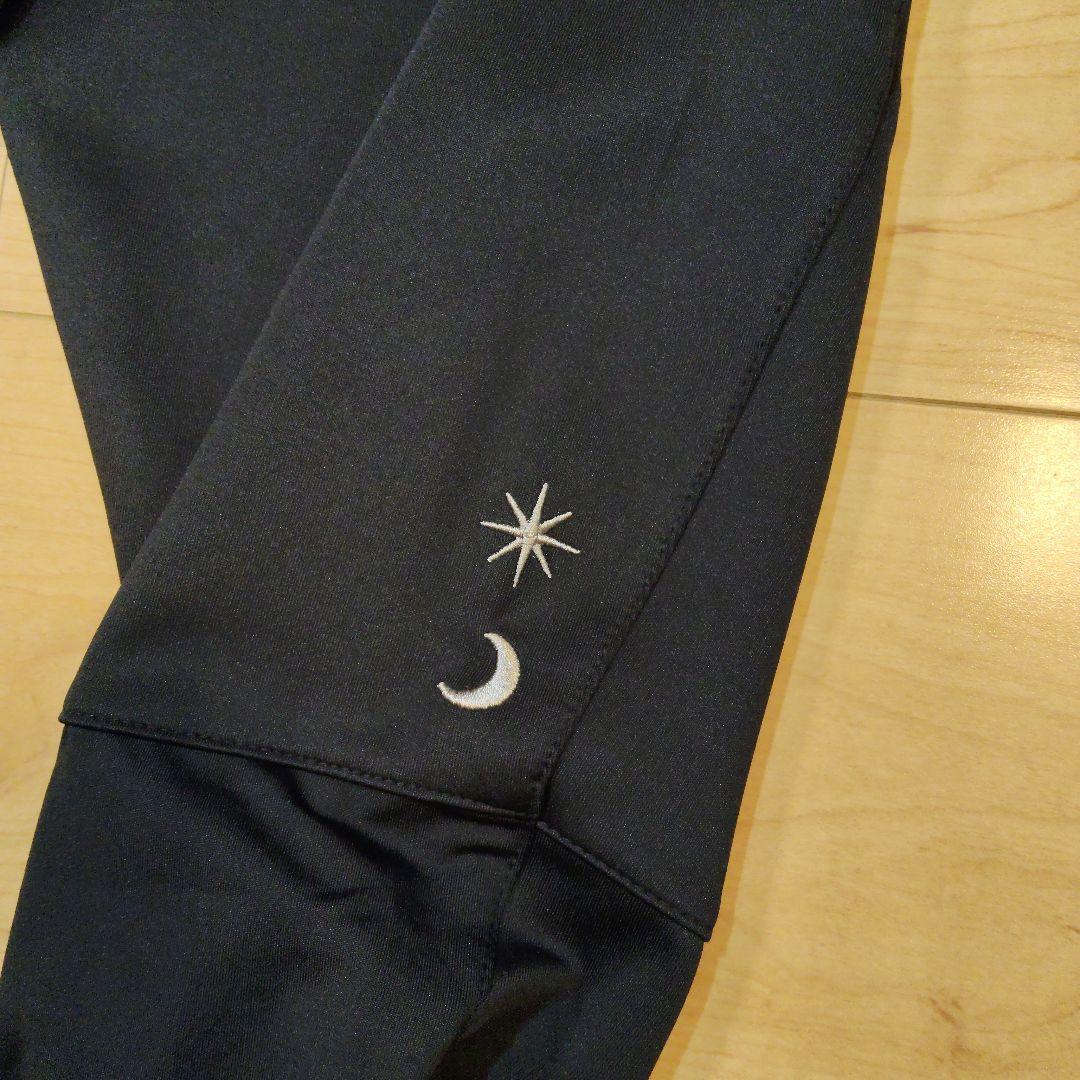 ミッキーです。　　Mサイズ 美品【ルースイソンブラ】SINGLE FACE