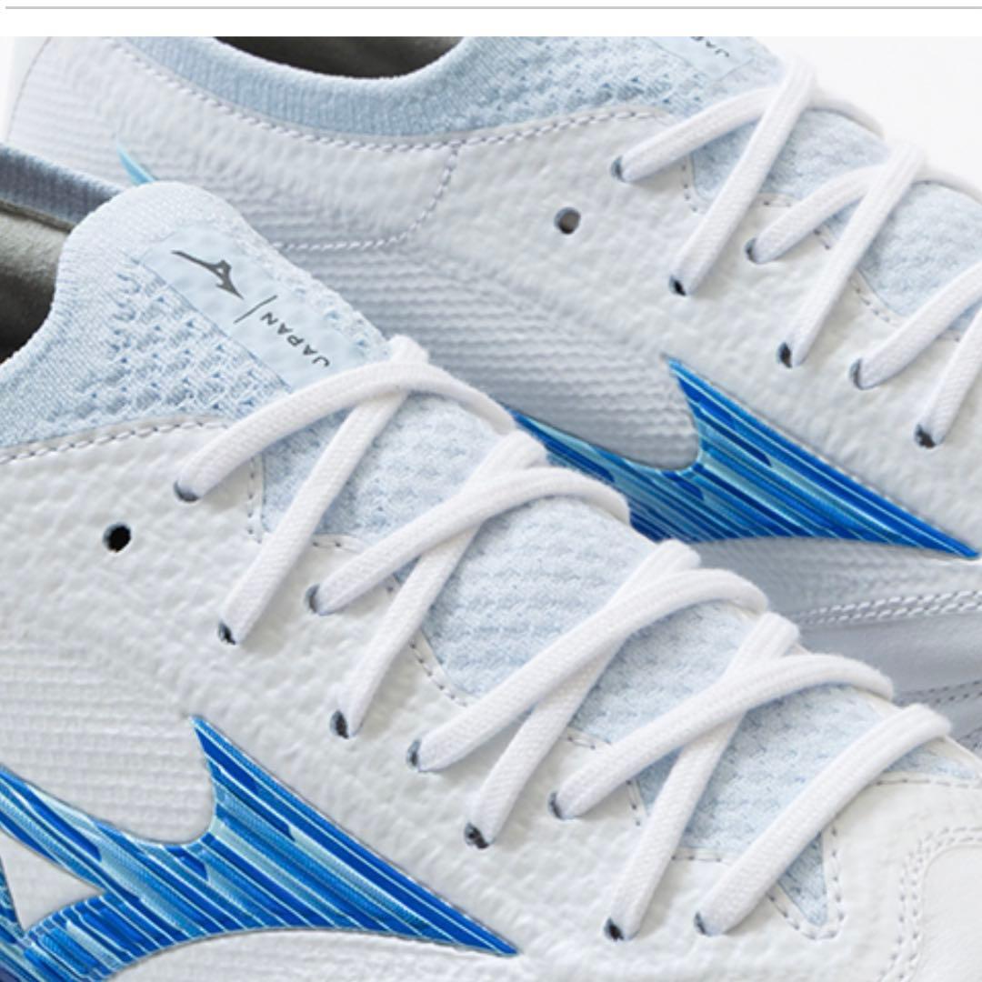 モレリアネオ 4 β JAPAN AG サッカースパイク 25.5 限定カラー