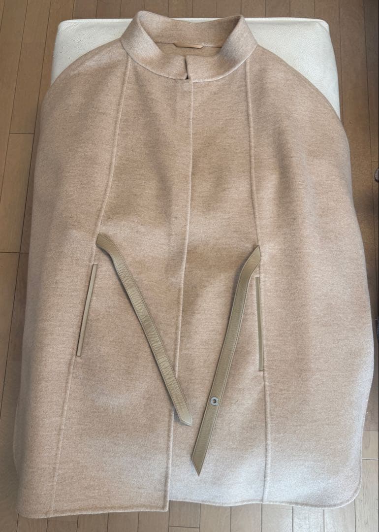 gonchi様専用 【美品】ロロピアーナ ザルツブルグ ケープ カシミヤ