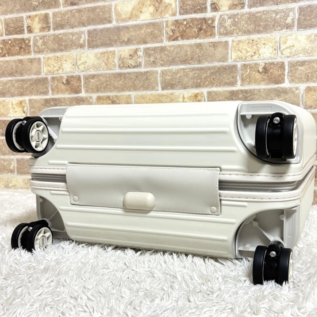 【未使用】 リモワ ユナイテッドアローズ スーツケース ４輪 エクリュ 29L