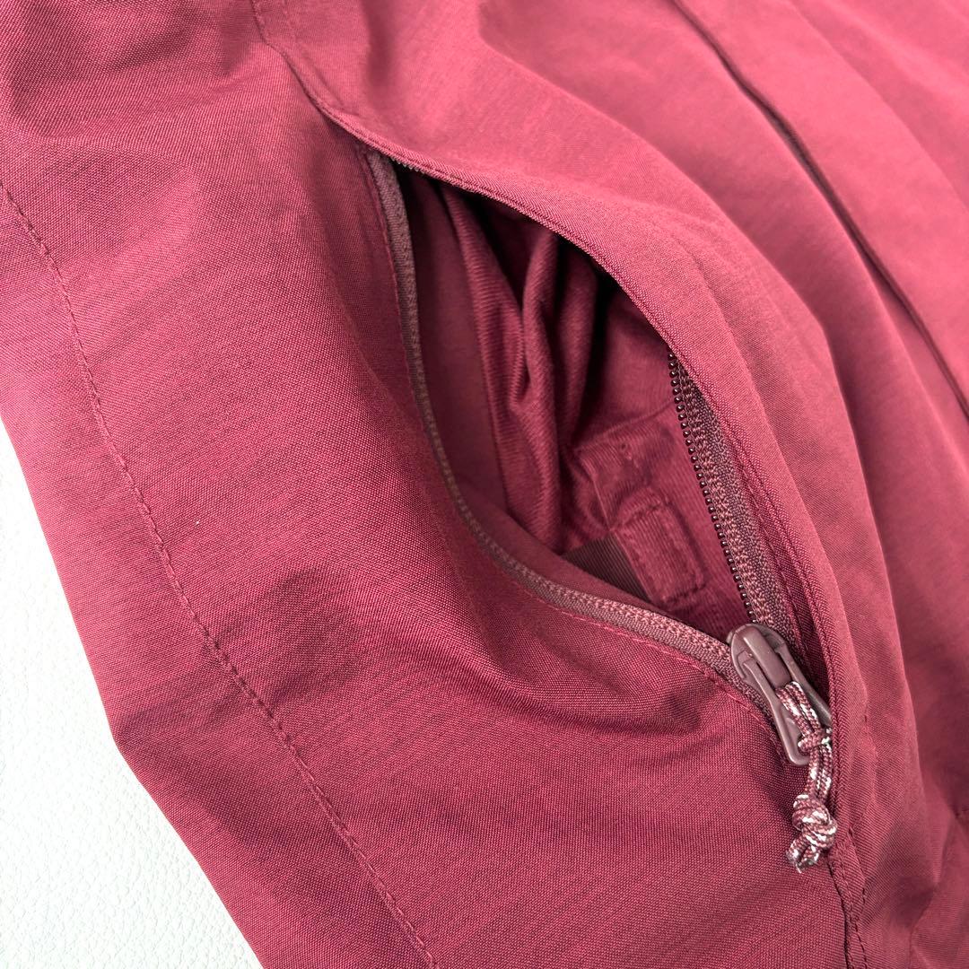 4476【美品】バートン スノボウェア レディース ジャケット 中綿入り