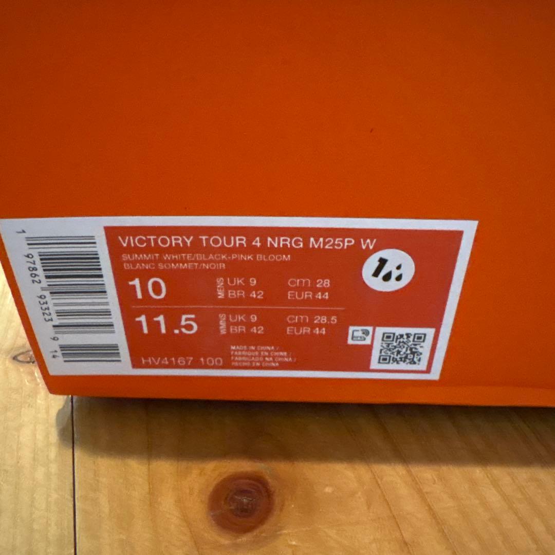 美品‼️ナイキ ビクトリー ツアー 4 サイズ28cm