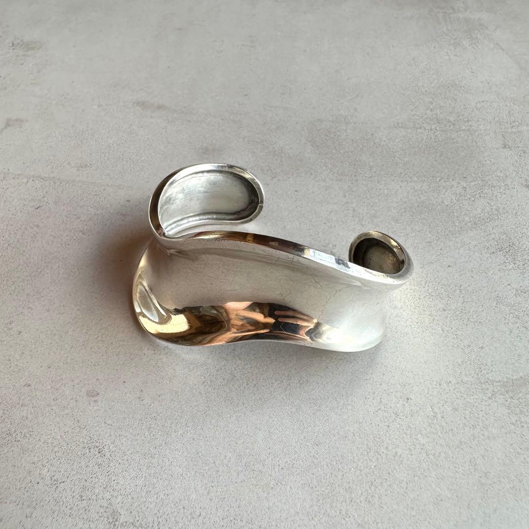 ヴィンテージ！Silver Wavy Cuff ブレスレット
