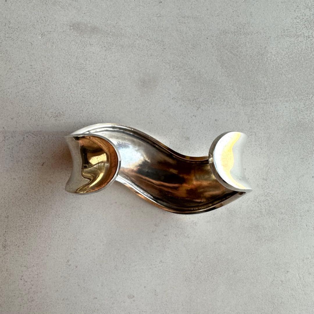 ヴィンテージ！Silver Wavy Cuff ブレスレット
